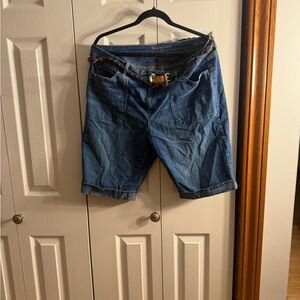 Gloria Vanderbilt Men's Blue Jean Shorts with Belt